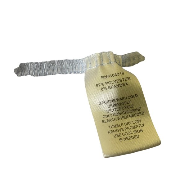 Derek Heart Woman’s‎ Blue White Floral Short Sleeve Top Size 2X - Picture 6 of 6